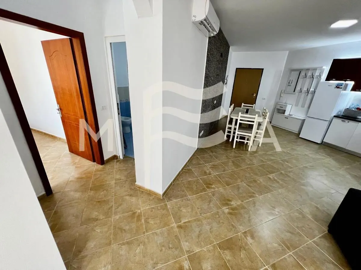 Beachfront Haven 654 Daire Dıraç