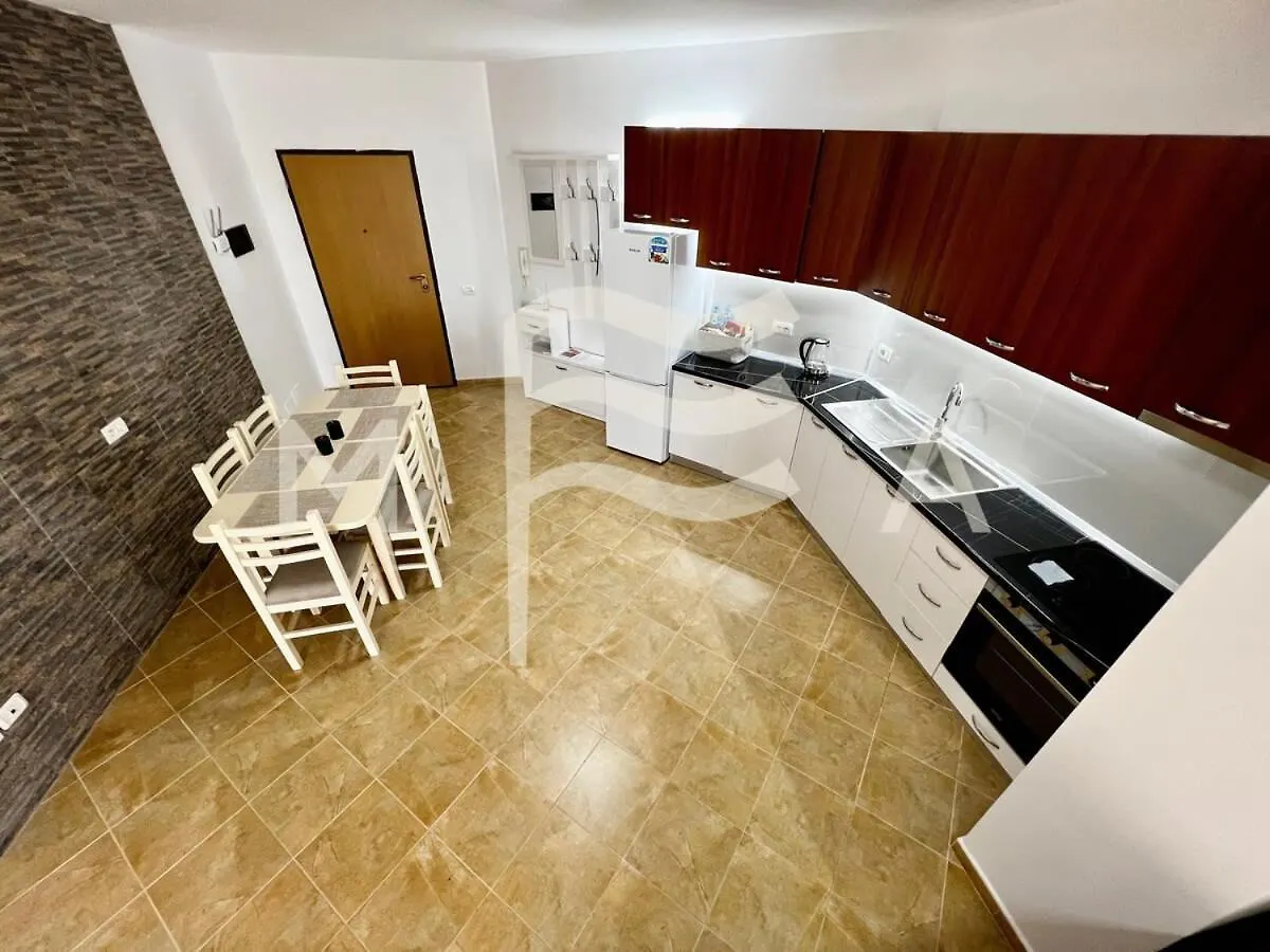 Beachfront Haven 654 Daire Dıraç